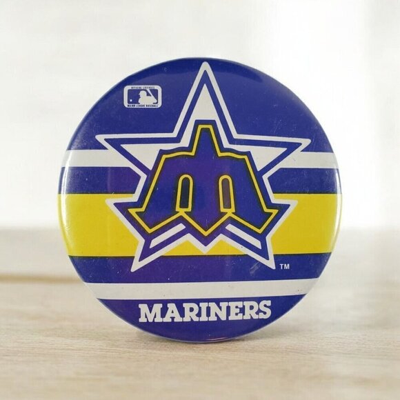 Vintage Seattle Mariners Baseball MLB Pinback Pin Button 3.5" - Picture 1 of 3